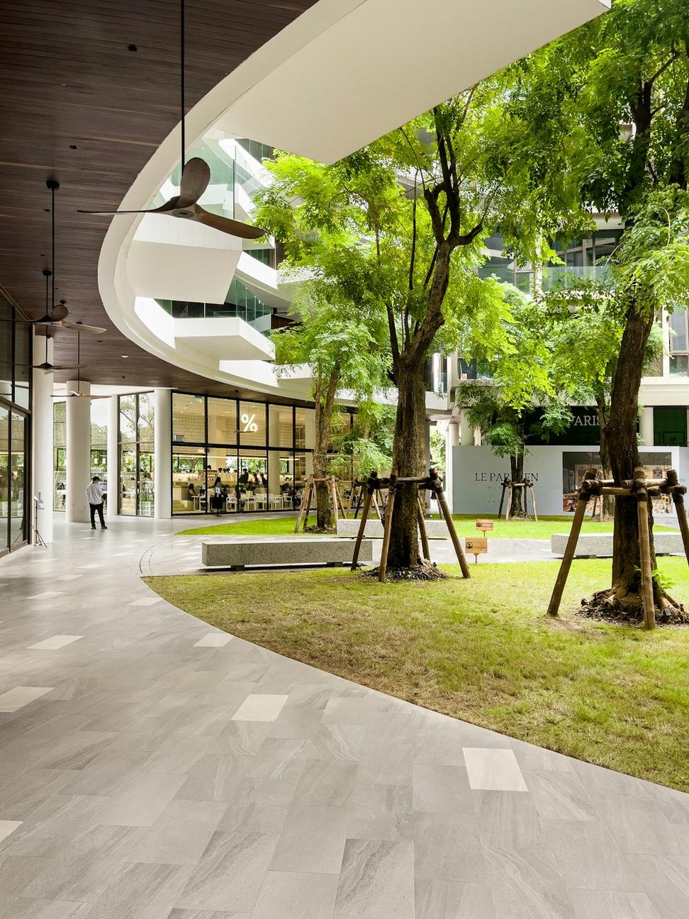 Harbourfront Office Complex